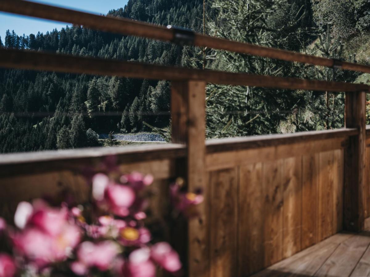 Vaya Terrazena Serfaus Inklusive Super Sommer Card Bagian luar foto
